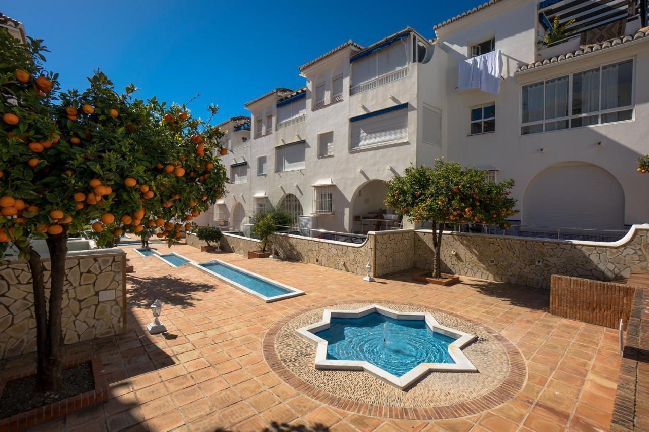 Edf. Fuentes C Bajo A Apartment Nerja Ngoại thất bức ảnh