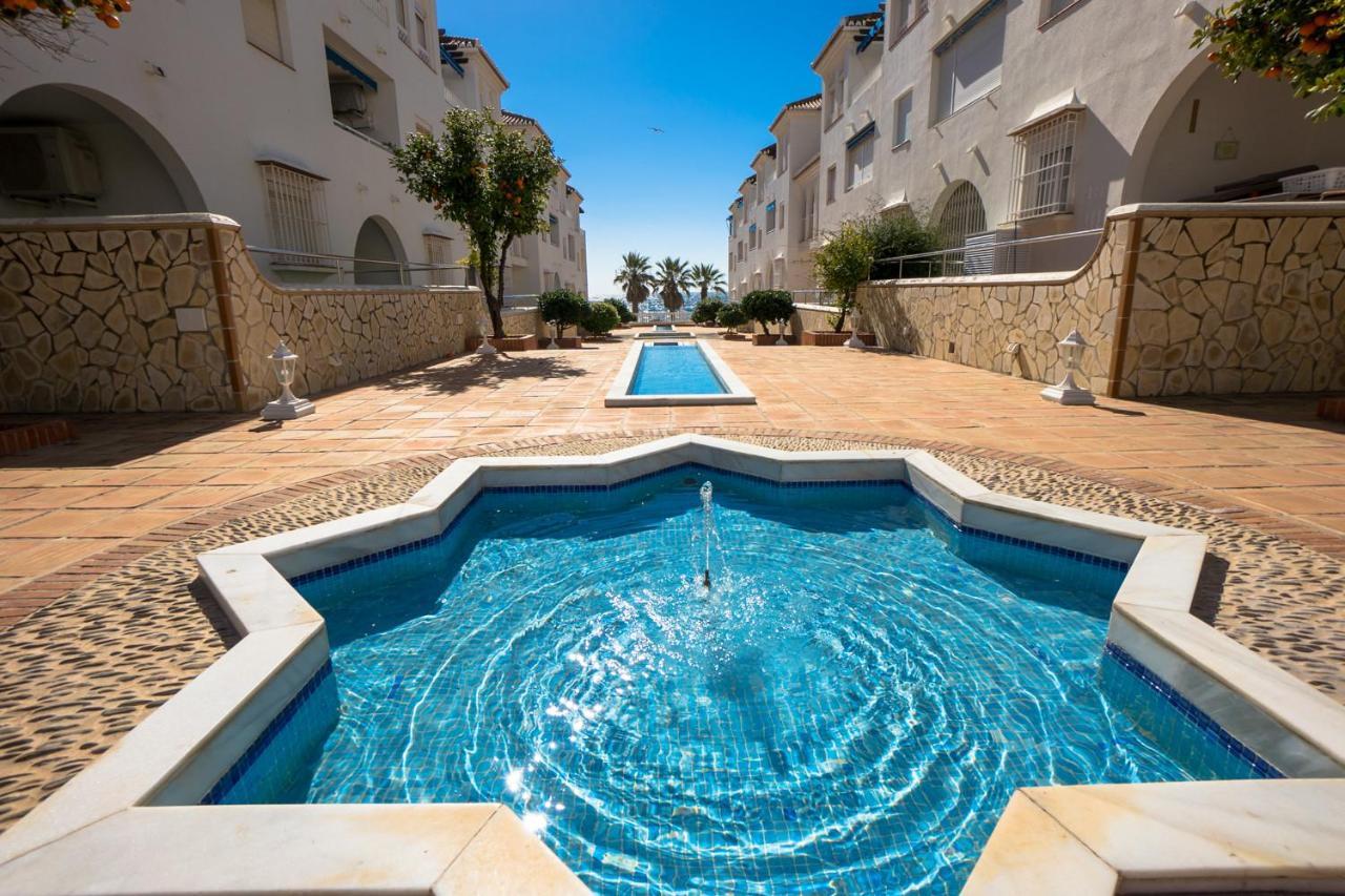 Edf. Fuentes C Bajo A Apartment Nerja Ngoại thất bức ảnh